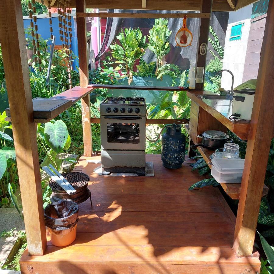 Hostal Cecilia Puerto Viejo de Talamanca Eksteriør bilde